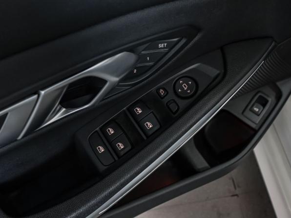 BMW 3 серии VII (G2x) с пробегом 2021 года, цена 3 999 000 рублей, 77015 км, седан, Автокод Объявления