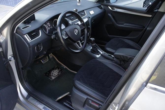 Skoda Octavia III (A7) Рестайлинг с пробегом 2019 года, цена 1 950 000 рублей, 79869 км, лифтбек, Автокод Объявления