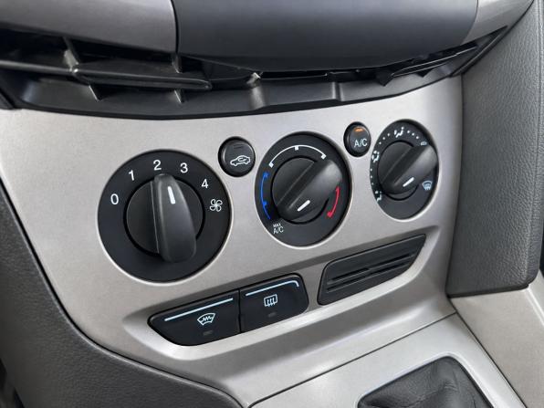 Ford Focus III с пробегом 2014 года, цена 529 000 рублей, 181542 км, универсал, Автокод Объявления