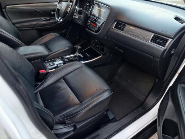 Mitsubishi Outlander III Рестайлинг 3 с пробегом 2019 года, цена 3 100 000 рублей, 144830 км, внедорожник, Автокод Объявления