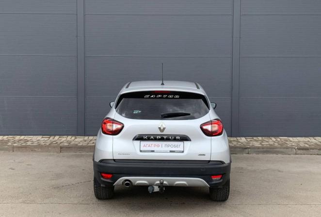 Renault Kaptur I с пробегом 2019 года, цена 1 495 000 рублей, 123201 км, внедорожник, Автокод Объявления