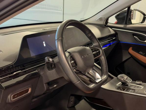 Omoda C5 I с пробегом 2023 года, цена 1 587 000 рублей, 52313 км, внедорожник, Автокод Объявления