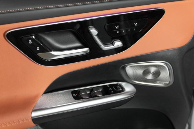 Новый Mercedes-Benz GLC II (X254) 2025 года, цена 8 590 000 рублей, внедорожник, Автокод Объявления