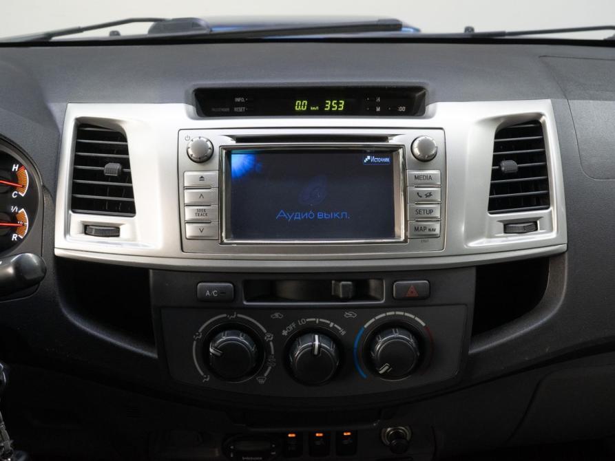 Toyota Hilux VII Рестайлинг Тюмень  - изображение 19