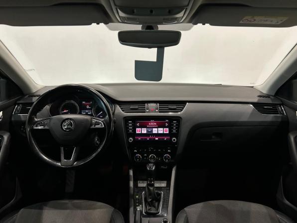 Skoda Octavia III (A7) Рестайлинг с пробегом 2018 года, цена 1 749 000 рублей, 170121 км, лифтбек, Автокод Объявления