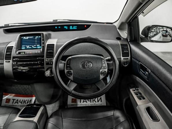 Toyota Prius II Рестайлинг (XW20) с пробегом 2010 года, цена 930 000 рублей, 182000 км, лифтбек, Автокод Объявления