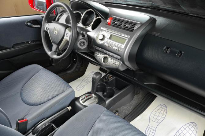 Honda Jazz I Рестайлинг с пробегом 2007 года, цена 749 000 рублей, 168000 км, хэтчбек, Автокод Объявления