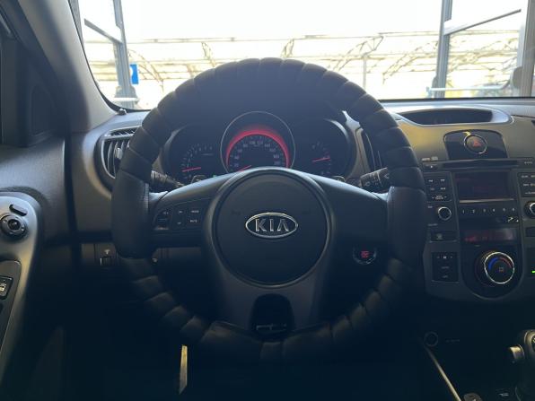 Kia Cerato II с пробегом 2010 года, цена 720 000 рублей, 260000 км, седан, Автокод Объявления