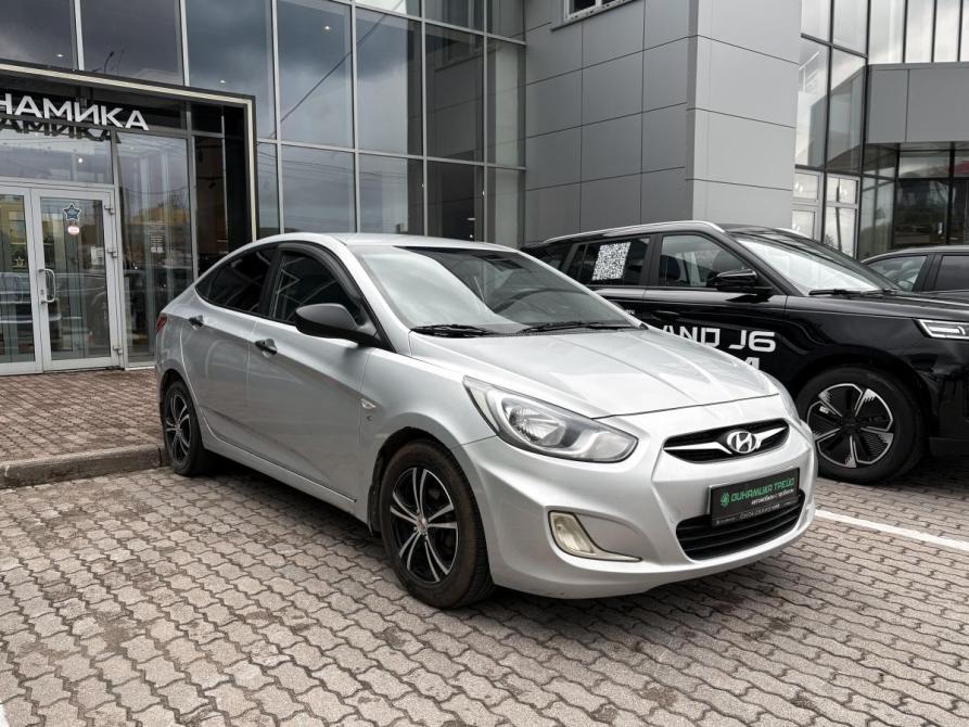 Hyundai Solaris I Череповец  - изображение 3