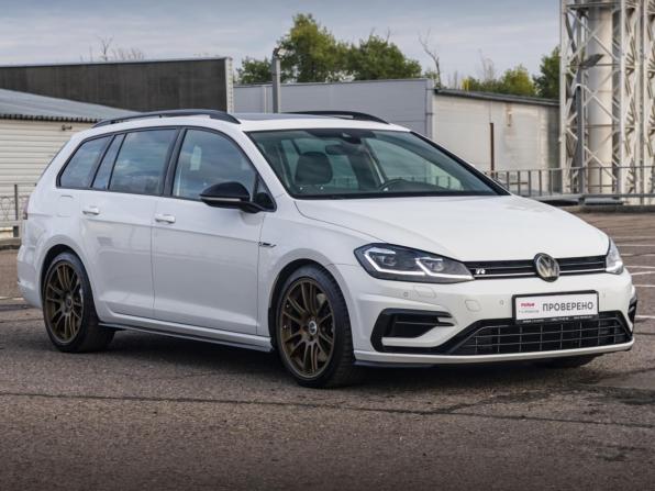 Volkswagen Golf R VII Рестайлинг с пробегом 2020 года, цена 3 698 000 рублей, 77900 км, универсал, Автокод Объявления