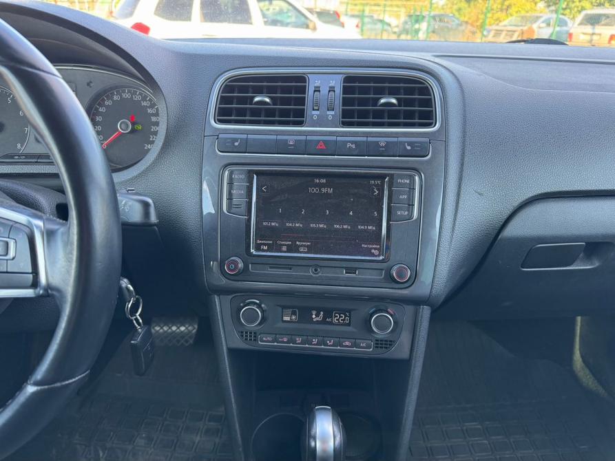 Volkswagen Polo V Рестайлинг Ижевск  - изображение 17