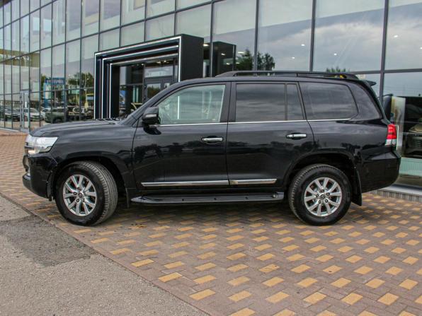 Toyota Land Cruiser 200 Series Рестайлинг 2 с пробегом 2018 года, цена 4 200 000 рублей, 413500 км, внедорожник, Автокод Объявления