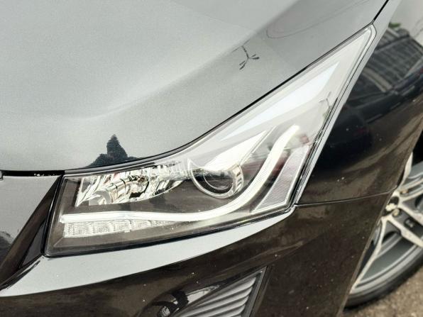 Chevrolet Cruze I Рестайлинг с пробегом 2013 года, цена 699 000 рублей, 235940 км, хэтчбек, Автокод Объявления
