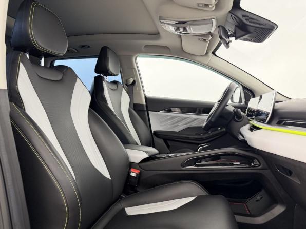 Geely Coolray I Рестайлинг с пробегом 2023 года, цена 2 100 000 рублей, 28853 км, внедорожник, Автокод Объявления