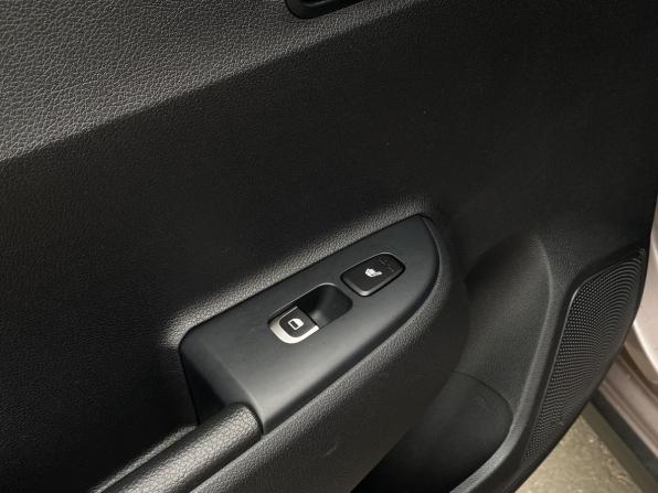 Kia Rio IV с пробегом 2019 года, цена 1 649 000 рублей, 41539 км, хэтчбек, Автокод Объявления