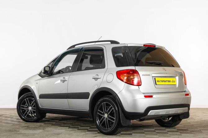 Suzuki SX4 I (Classic) Рестайлинг с пробегом 2012 года, цена 749 000 рублей, 245000 км, хэтчбек, Автокод Объявления
