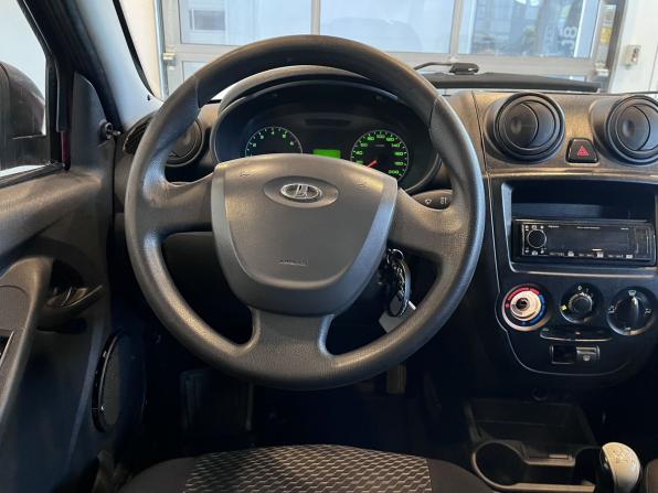 Lada (ВАЗ) Granta I с пробегом 2017 года, цена 335 000 рублей, 171545 км, седан, Автокод Объявления