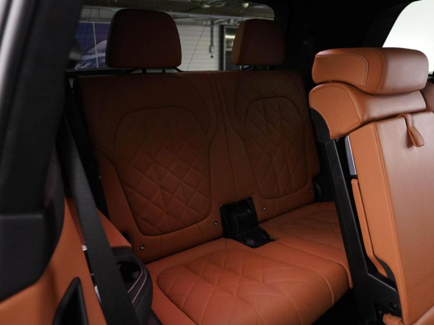BMW X7 I (G07) Рестайлинг Москва  - изображение 9