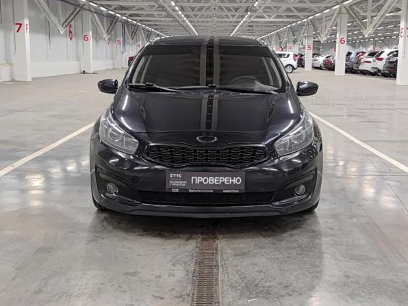 Kia Ceed II Рестайлинг с пробегом 2016 года, цена 1 049 000 рублей, 236468 км, хэтчбек, Автокод Объявления