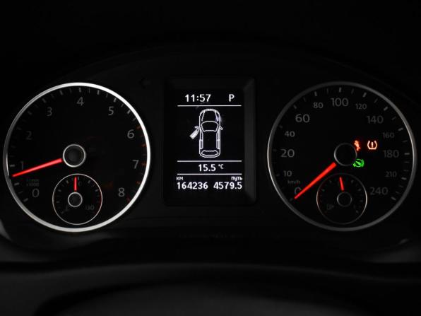Volkswagen Tiguan I Рестайлинг с пробегом 2015 года, цена 1 309 000 рублей, 163931 км, внедорожник, Автокод Объявления