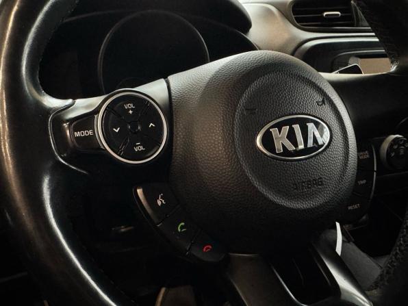 Kia Soul II Рестайлинг с пробегом 2018 года, цена 1 495 000 рублей, 135500 км, хэтчбек, Автокод Объявления