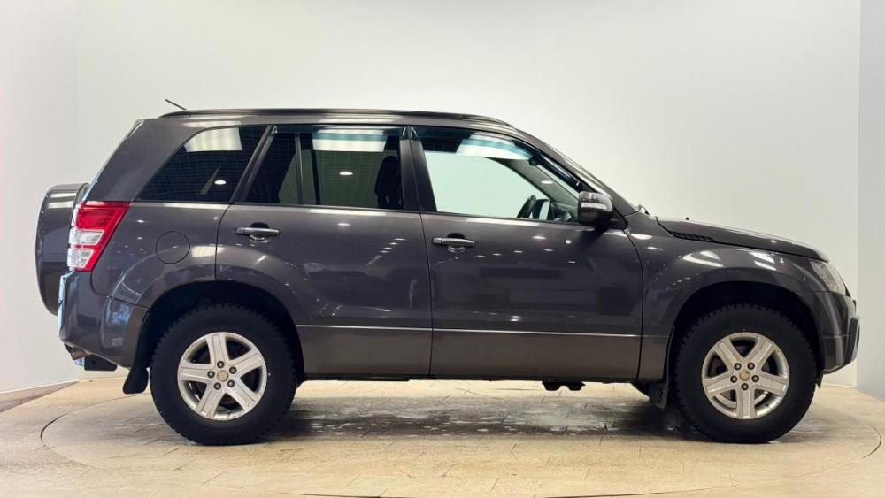 Suzuki Grand Vitara II Рестайлинг Киров  - изображение 5