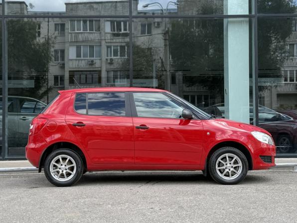 Skoda Fabia II Рестайлинг с пробегом 2013 года, цена 617 000 рублей, 115986 км, универсал, Автокод Объявления