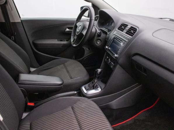 Volkswagen Polo V с пробегом 2010 года, цена 650 000 рублей, 182791 км, седан, Автокод Объявления