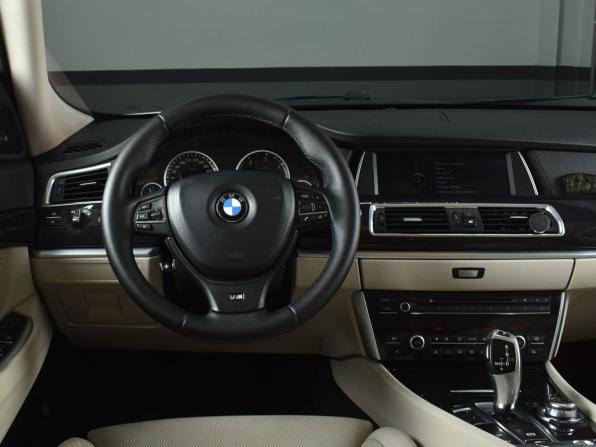 BMW 5 серии VI (F10/F11/F07) с пробегом 2011 года, цена 2 044 995 рублей, 274580 км, лифтбек, Автокод Объявления