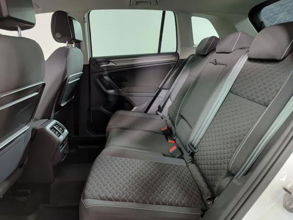 Volkswagen Tiguan II с пробегом 2018 года, цена 2 597 000 рублей, 85150 км, внедорожник, Автокод Объявления