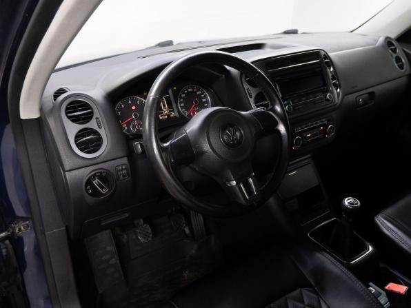 Volkswagen Tiguan I Рестайлинг с пробегом 2012 года, цена 1 099 000 рублей, 221220 км, внедорожник, Автокод Объявления