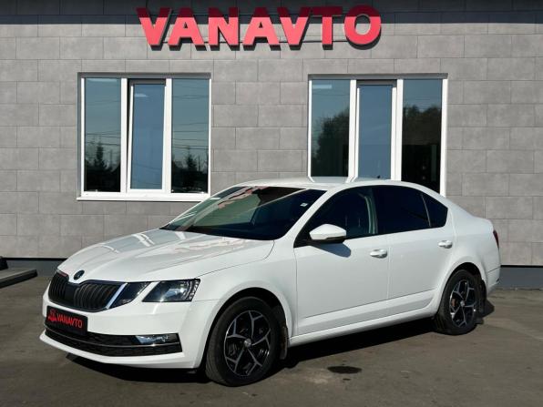 Skoda Octavia III (A7) Рестайлинг с пробегом 2018 года, цена 1 890 000 рублей, 96540 км, лифтбек, Автокод Объявления