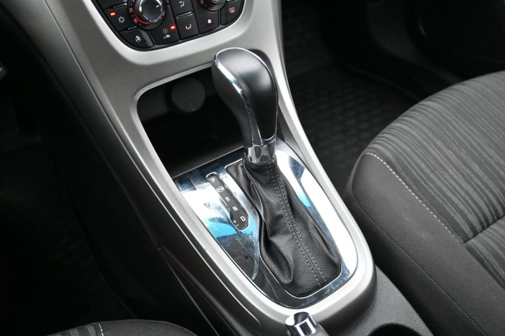 Opel Astra J Екатеринбург  - изображение 10