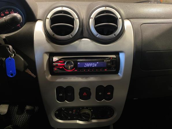 Renault Sandero I с пробегом 2012 года, цена 700 000 рублей, 149767 км, хэтчбек, Автокод Объявления