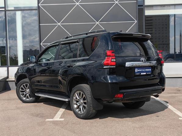 Toyota Land Cruiser Prado 150 Series Рестайлинг 2 с пробегом 2019 года, цена 4 333 000 рублей, 166171 км, внедорожник, Автокод Объявления