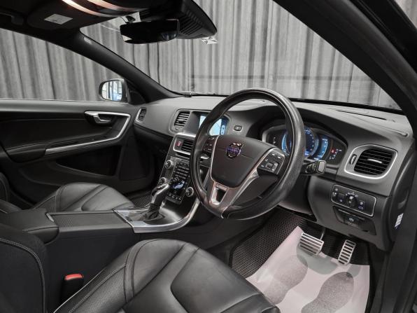 Volvo S60 II Рестайлинг с пробегом 2014 года, цена 1 249 000 рублей, 84350 км, седан, Автокод Объявления