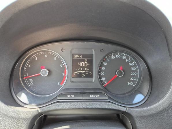 Volkswagen Polo V Рестайлинг с пробегом 2018 года, цена 1 072 000 рублей, 223118 км, седан, Автокод Объявления