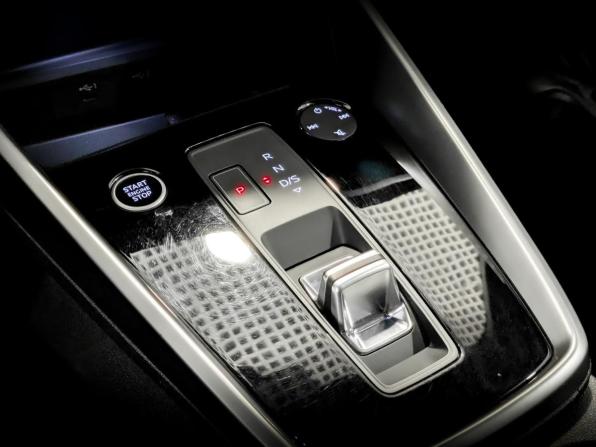 Audi A3 IV (8Y) с пробегом 2021 года, цена 2 370 000 рублей, 97019 км, седан, Автокод Объявления