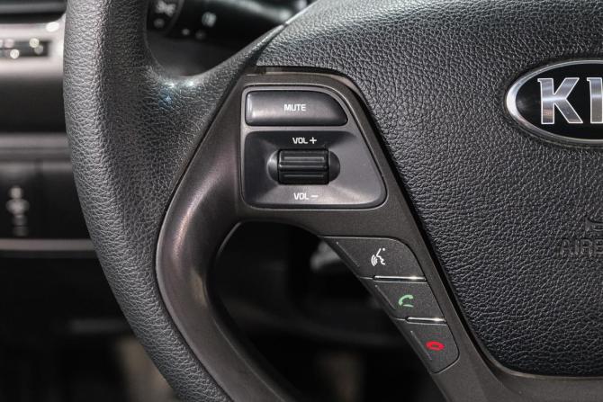 Kia Cerato III Рестайлинг (Classic) с пробегом 2019 года, цена 1 239 000 рублей, 97000 км, седан, Автокод Объявления