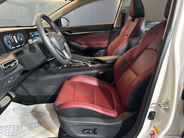 Changan Eado Plus с пробегом 2024 года, цена 1 800 000 рублей, 8181 км, седан, Автокод Объявления