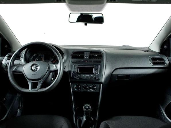 Volkswagen Polo V Рестайлинг с пробегом 2016 года, цена 888 888 рублей, 99358 км, седан, Автокод Объявления
