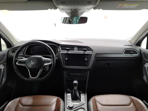 Volkswagen Tiguan II Рестайлинг с пробегом 2021 года, цена 2 955 000 рублей, 78200 км, внедорожник, Автокод Объявления