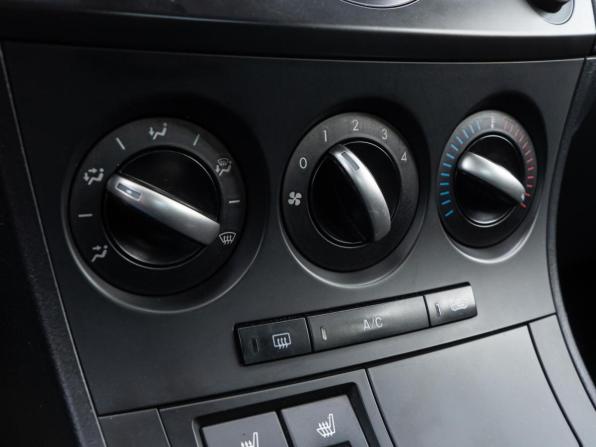 Mazda 3 II (BL) Рестайлинг с пробегом 2013 года, цена 1 180 000 рублей, 188191 км, седан, Автокод Объявления
