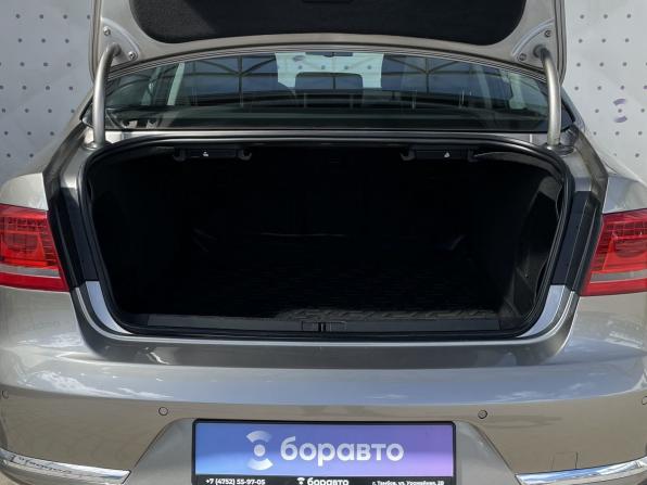 Volkswagen Passat B7 с пробегом 2012 года, цена 1 240 000 рублей, 176113 км, седан, Автокод Объявления