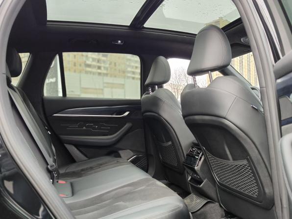 Geely Monjaro I с пробегом 2024 года, цена 3 350 000 рублей, 42560 км, внедорожник, Автокод Объявления