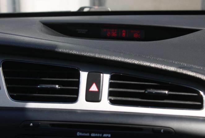 Kia Ceed II с пробегом 2012 года, цена 950 000 рублей, 74837 км, хэтчбек, Автокод Объявления