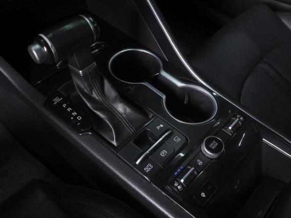 Kia K5 III с пробегом 2020 года, цена 2 499 000 рублей, 190136 км, седан, Автокод Объявления