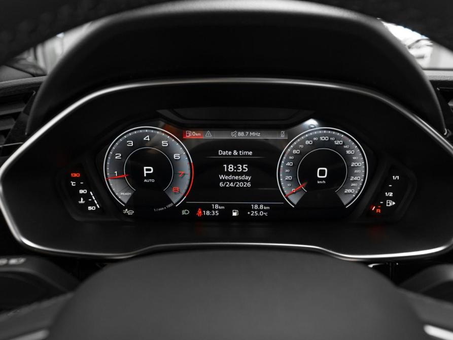 Audi Q3 II (F3) Москва  - изображение 12