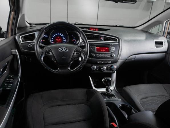 Kia Ceed II Рестайлинг с пробегом 2016 года, цена 1 030 000 рублей, 100946 км, универсал, Автокод Объявления
