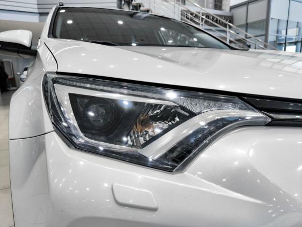 Toyota RAV4 IV (XA40) Рестайлинг с пробегом 2016 года, цена 2 180 000 рублей, 109460 км, внедорожник, Автокод Объявления